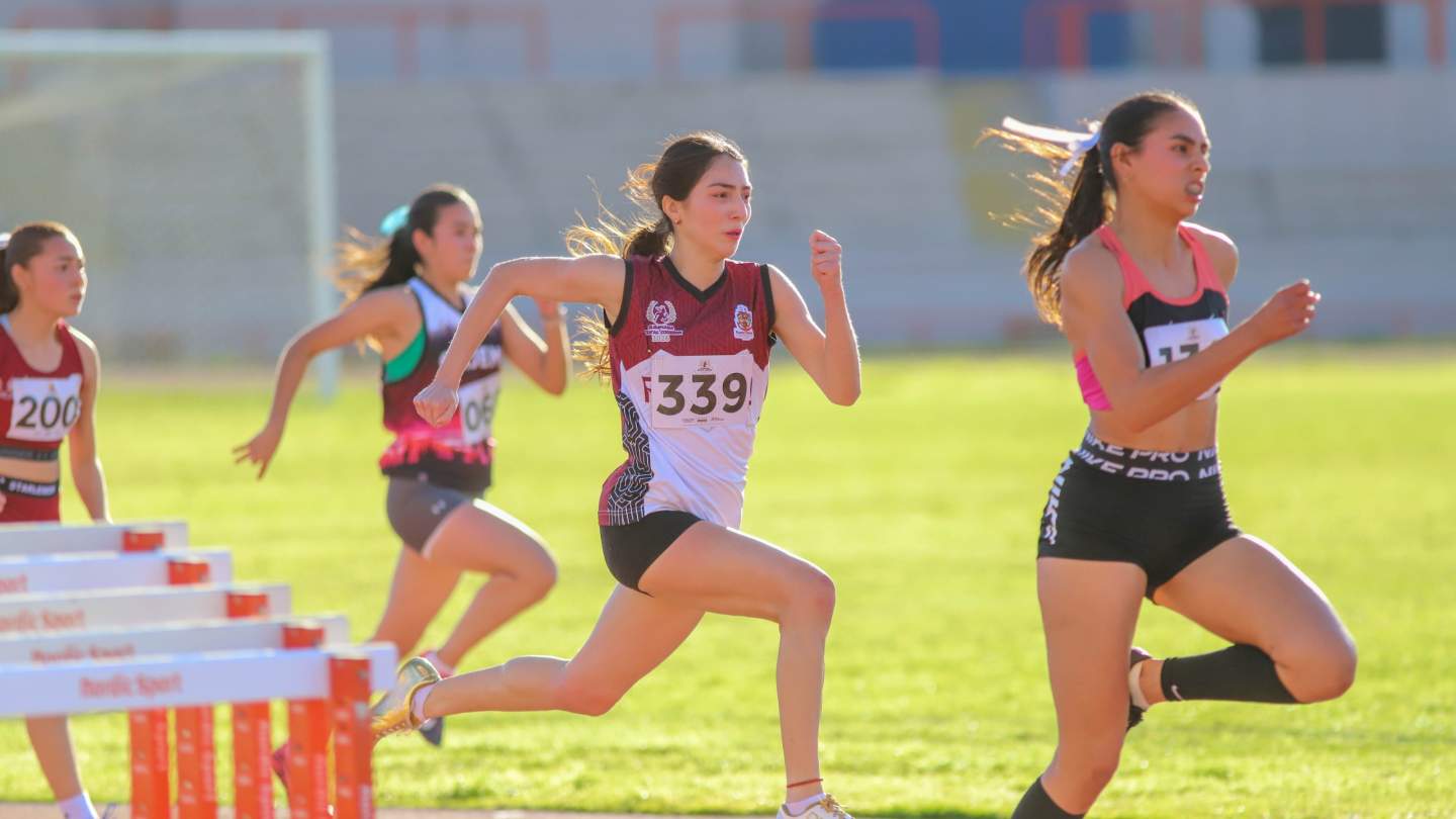 SUENA DISPARO DE SALIDA EN LA OLIMPIADA ESTATAL DE ATLETISMO